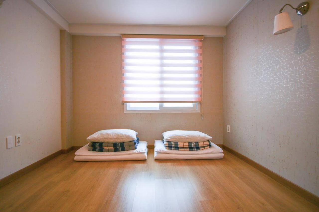 Lighthouse Guesthouse Mokpo Bagian luar foto